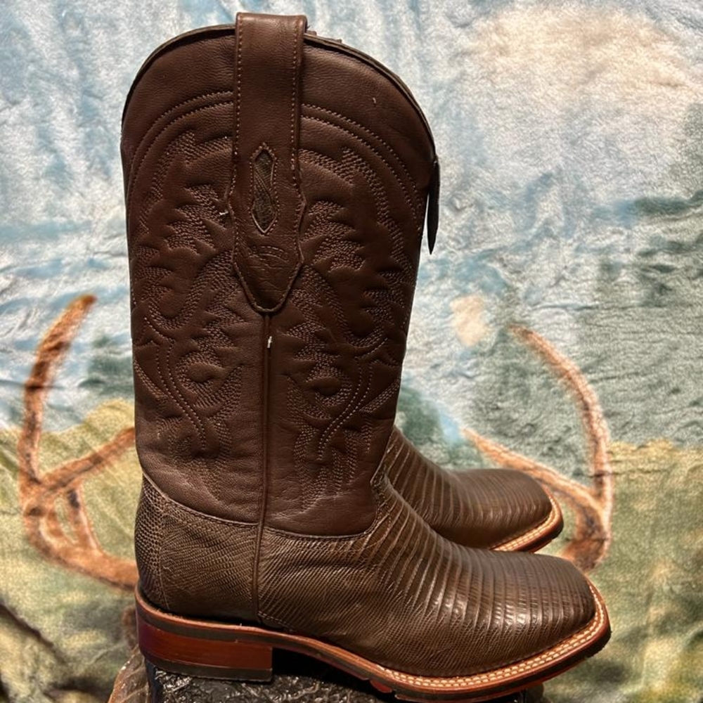 Casual ArmadilloBoots